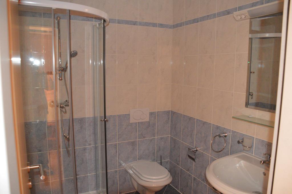 Bed & Breakfast Grgic Novigrad Istria Buitenkant foto