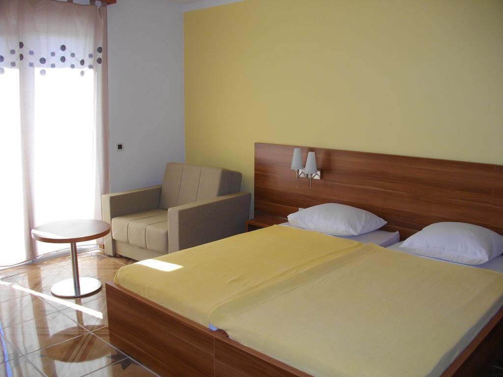 Bed & Breakfast Grgic Novigrad Istria Kamer foto