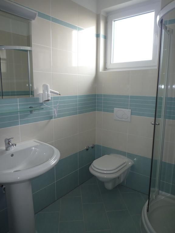 Bed & Breakfast Grgic Novigrad Istria Kamer foto