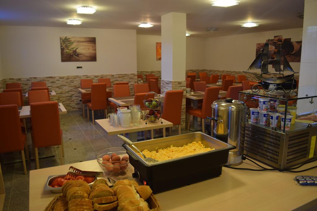 Bed & Breakfast Grgic Novigrad Istria Buitenkant foto